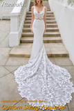 Dress Mermaid V-Neck Tank Backless Lace Appliques Sequined Tulle Floor Length Sweep Train Gorgeous Bride Gown 2023
