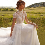 Boho Lace Tulle High Neck Wedding Dress 2023 Cap Sleeves A-Line Bohemian Bridal Gown Vintage Elegant Robe De Mariée