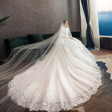 Embroidery Wedding Dress With Big Train 2023 High Neck Half Sleeve Wedding Gown Vintage Bridal Gown