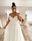 Plus Size A-Line Off Shoulder Lace Applique Wedding Dress Tulle Backless Robe De Mariée Orienta Bridal Gown Custom Made 925