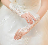New Lace Bride Wedding Gloves High-end Hand Sewn Diamond Finger Wedding Gloves Wedding Accessories Mariage