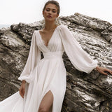 Elegant White A-Line Wedding Dresses Puff Sleeve V-Neck Bridal Gowns Boho Beach Lace High Split Wedding Prom Gowns Plus Size