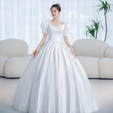Princess Wedding Dress 2023 New Satin Simple Wedding Gown Shining Beading Slim Bridal Dress Plus Size Robe De Mariee