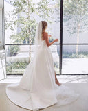 Pleat V-neck Wedding Dress High Side Slit Princess Bride Dress Bridal Gowns Back Buttons With Tail Marriage Gowns